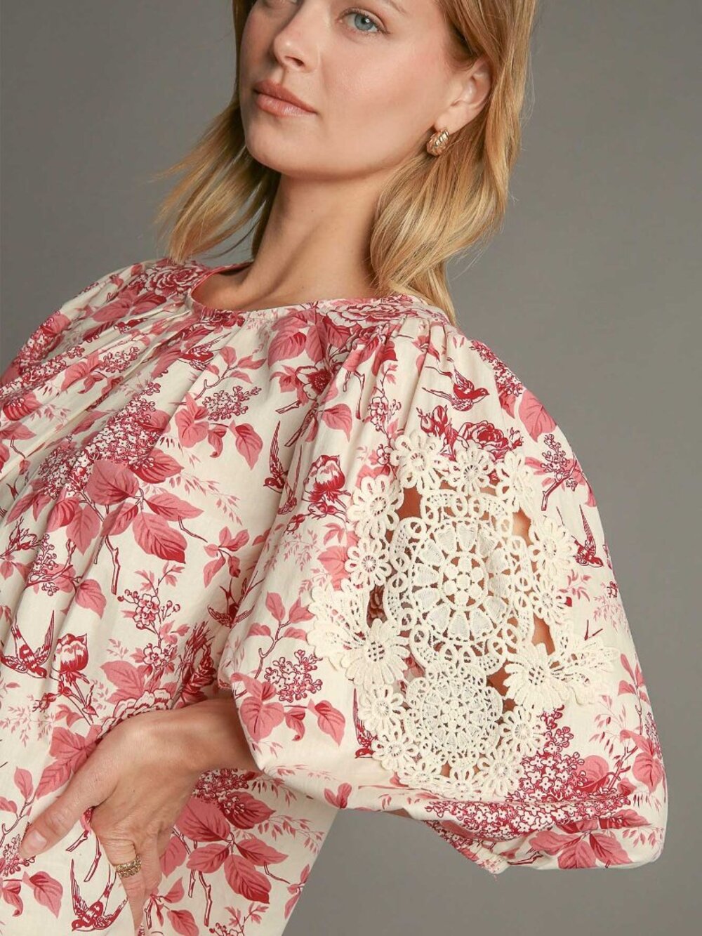 English Floral high neck lace sleeve Top
